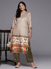 Women Floral Printed Regular Gotta Patti Velvet Kurta with Trousers-AP-AHKUPZ-COMBO-1080