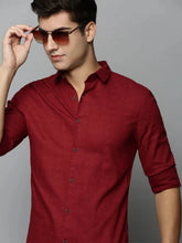 Men Maroon Printed Casual Shirt-HARPERPRINT-1694-Maroon