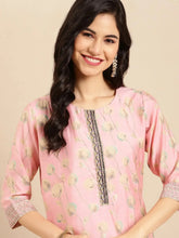 Women's Pink Printed Kurta SetKC-3339-Pink