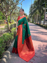 Womens Fashion Ethnic Kanjeevaram Green Color Sarees-MLSHWSA2047GRN