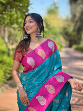 Womens Fashion Ethnic Kanjeevaram Blue Color Sarees-MLSHWSA1883BLU