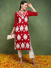 Women Maroon Viscose Rayon Solid Embroidered Straight Kurta