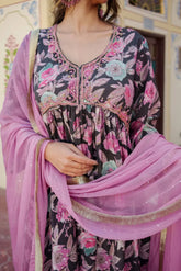 Women Rani Muslin Embroidered Kurta Pant & Dupatta Set