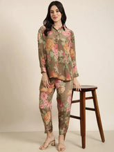 Women Oversized Green Printed Shirt & Trousers Set-DW-5088-Green