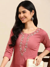 Women's Pink Solid Kurta SetKC-3310-Pink