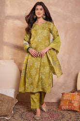 Green Cotton Blend Floral Printed Straight Kurta Set VKSKD2424