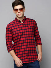 Men Red Checked Casual Shirt-AVACHECKS-5026-Red