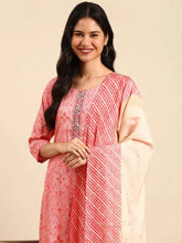Women's Pink Printed Kurta SetKC-7901-Coral
