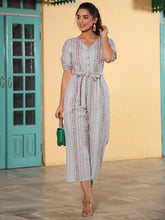 Women Pink Cotton Flex Floral Printed Jumpsuit.