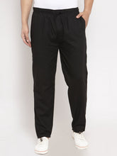 DesiQlo Men Black Solid Track Pants ( JOG 011Black )