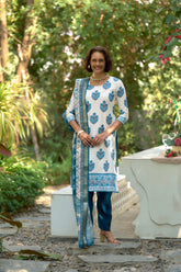 Women's Cotton White Floral Printed With Chikankari Embroidered Kurta Pant With Dupatta-AVT-S2020-White