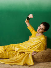 Womens Fashion Ethnic Yellow Color Sarees-MLSHWSA1414YLW0ONE