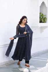 Floral Printed Knee Length Elbow Length Sleeves Round Neck Kurti And Palazzo Set With Net Dupatta-HFXMA-A4-BLACK