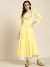 Women Yellow & Green Floral Embroidered Georgette Anarkali Kurta ( JOK 1440 Yellow )