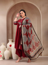 Stylum Women's Plus Size Maroon Solid Cotton Kurta Pant Dupatta Set (KPDMAROONSIFARPLUS)