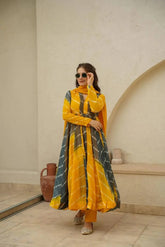 Women's Yellow Organza Digital Print Anarkali Kurta Pant With Dupatta-MED3-TD-6007-YELLOW