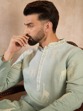 Ethnic Bay Men Blue Silk Blend Ombre Embroidered Straight Kurta Sets-MKSET1707