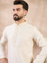Ethnic Bay Men Off White Silk Blend Solid Embroidered Straight Kurta With Trouser-MKSET1728