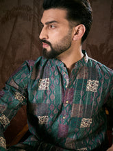 Ethnic Bay Men Sea Green Silk Blend Ethnic Motifs Printed Straight Kurta With Trouser-MKSET1913