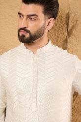 Off White Viscose Rayon Solid Embroidered Straight Ethnic Kurta HOPMKU1102