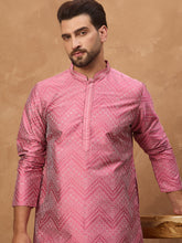 Ethnic Bay Men Pink Silk Blend Geometric Printed Straight Kurta-MKU1532