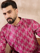 Ethnic Bay Men Pink Silk Blend Abstract Printed Straight Kurta-MKU1994