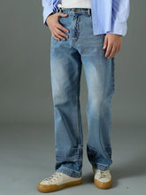 Men Light Blue Wash Relax Fit Basic Jeans-MSJEAN0846