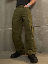 Men Green Twill Utility Pockets Wide Leg Cargo Pants-MSPANT51106