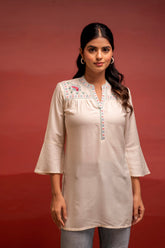 Off White Solid Viscose Tunic with Thread Work