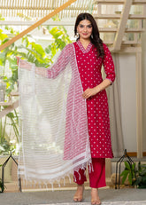 Fuchsia Solid Man Made Fiber Kurta, Pant & Dupatta Set with Thread Work