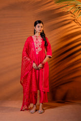 Fuchsia Embroidered Kurta Set with Zari Checked Dupatta-P1910FUCHSIA