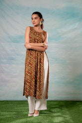 Women's Brown Ethnic Motif Printed Sleeveless Kurta