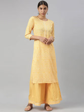 Women Crepe Yellow Bandhani Printed Straight Kurta Palazzo Set