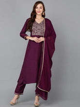 Women Silk Blend Embroidered Kurta Trousers-PKSKD1841