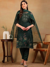 Women Green Organza Embroidered Straight Kurta Pant Set With Dupatta-PKSKD2303