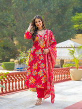 Women Red Viscose Floral Printed Straight Kurta Trousers With Dupatta-PKSKD3159