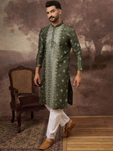 Ethnic Bay Men Green Silk Blend Solid Embroidered Straight Kurta With Pant Set-MKSET1419