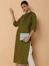 Women Solid Green Straight Kurta-RF-2562-Green
