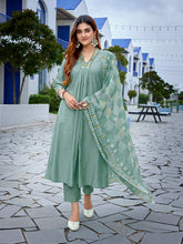 Women's Viscose Solid Flared Kurta Pant With Dupatta-ME176-surbhiLigtgrn-SKD