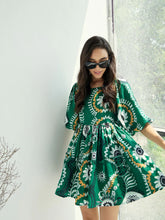 Women Green Floral Square Neck Short Dress-SFDRSS12451