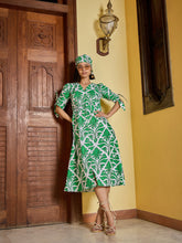Women Green & White Front Button Midi Dress-SFDRSS13031