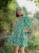 Women Green & White Floral V Neck Short Gathered Dress-SFDRSS13032