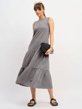 Women Grey Sleeveless Tiered Midi Dress-SFDRSS13128
