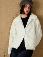 Women Off White Fur Flap Pockets Jacket-SFJCKT60300