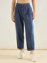 Women Blue Wash Roll Up Hem Barrel Jeans-SFJEAN0833