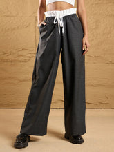 Women Black Check Contrast Paperback Waist Pants-SFPANT50839