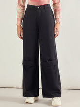 Women Black Twill Knee Pleated Wide Leg Pants-SFPANT51300