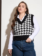 Women Black Houndstooth V-Neck Sweater Vest-SFSWSH7551