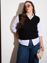 Women Curve Black Solid V-Neck Sweater Vest-SFSWSH7588