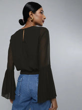 Black Pleated-Sleeves Crop Top